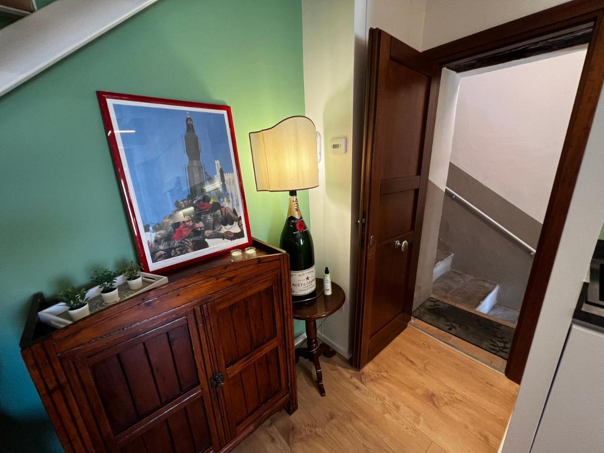 Dimora Casina Dell'Abbondanza Apartment Gubbio Exterior photo
